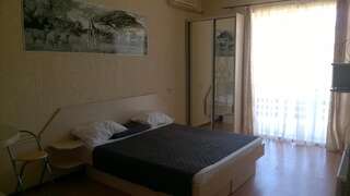 Гостевой дом on Shelomeevskaya Yalta Ялта-7